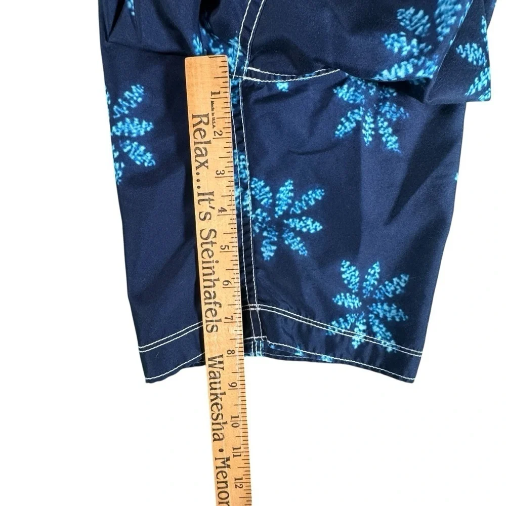 GAP Kids Boys Swim Trunks Size M (8) Shark & Floral Board Shorts Lot of 2